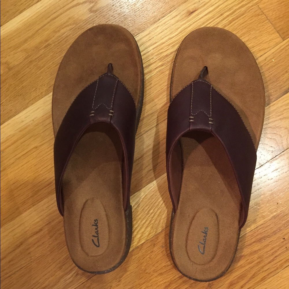 Men’s Clark’s flip flops
